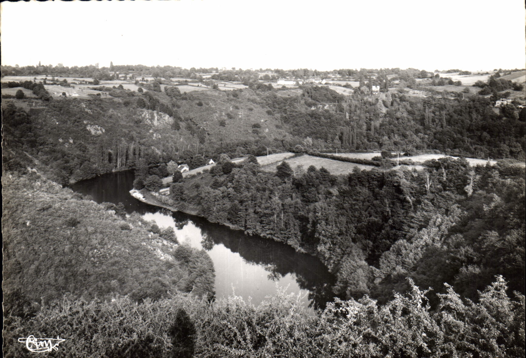 CPM Le Pin Indre la Creuse 