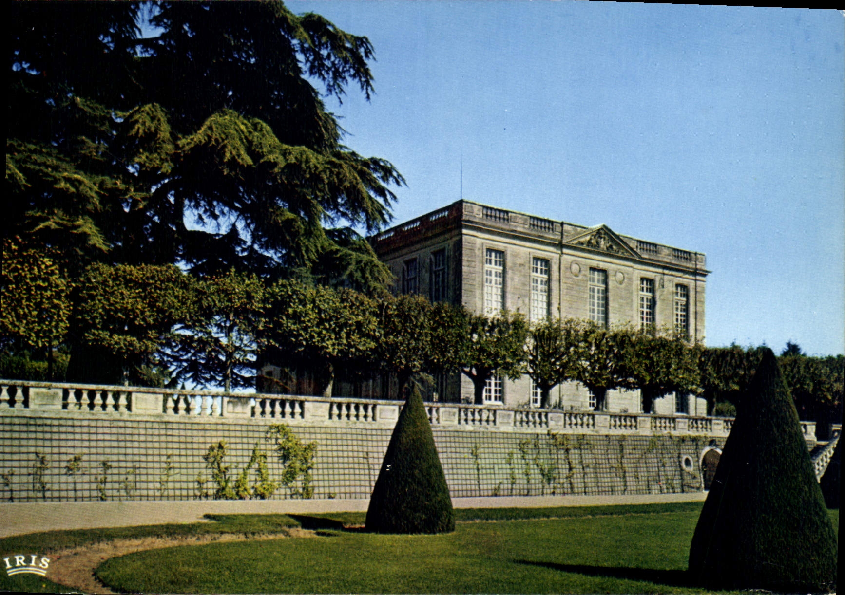 CPM L'Indre Touristique Chateau de Bouges Facade Sud