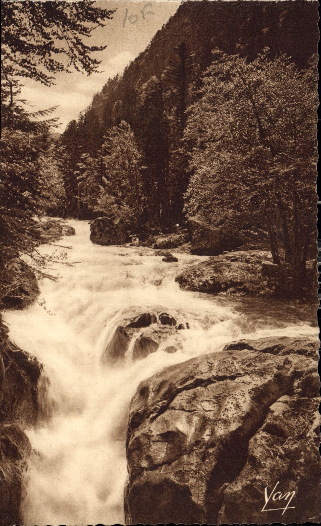 CPM Cauterets Cascade du Pas de l'Ours 