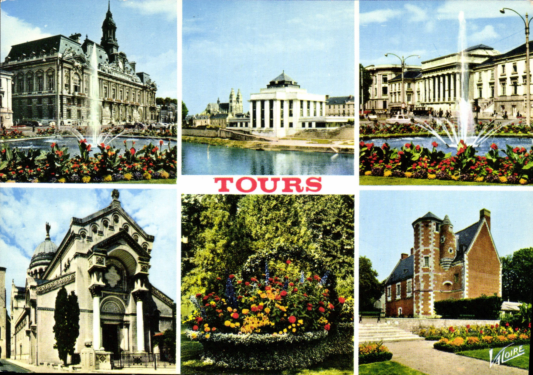 CPM Les Merveilles du Val de Loire Tours Indre et Loire l'Hotel de Ville la Loire la bibliotheque mu