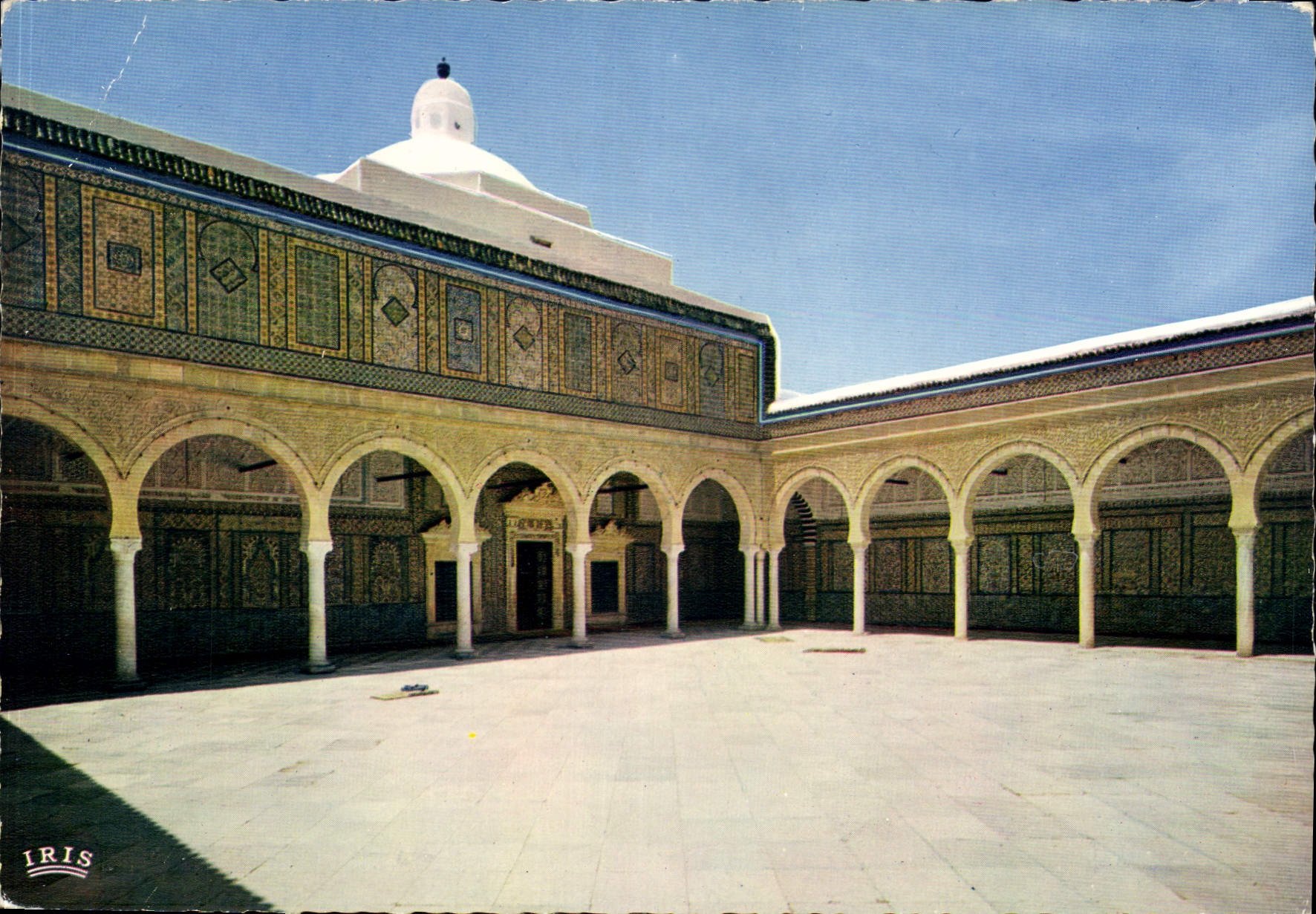 CPM Kairouan Interieur de la Mosquee du Barbier 