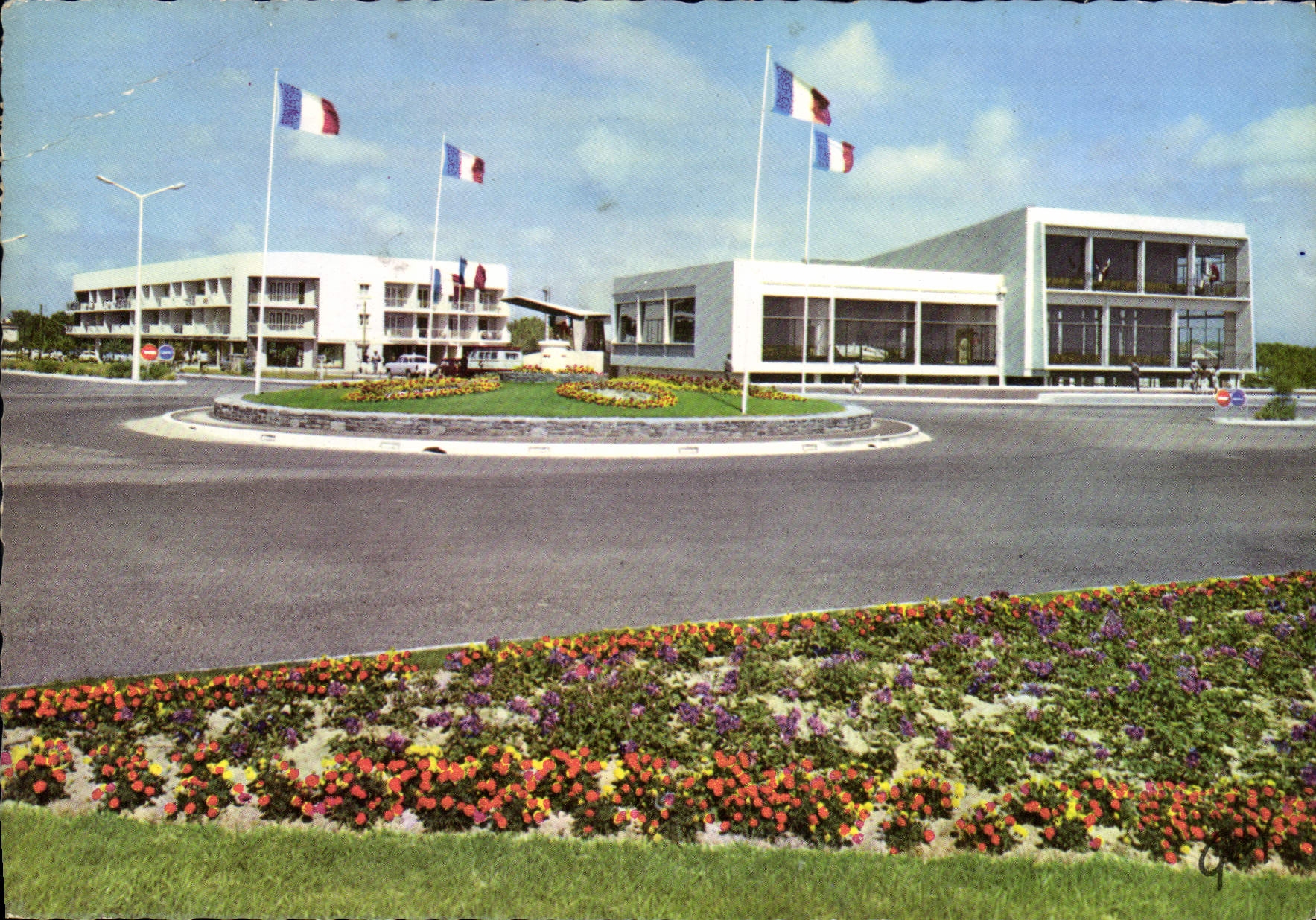 CPM Saint Jean de Monts Vendee Palais des Congres