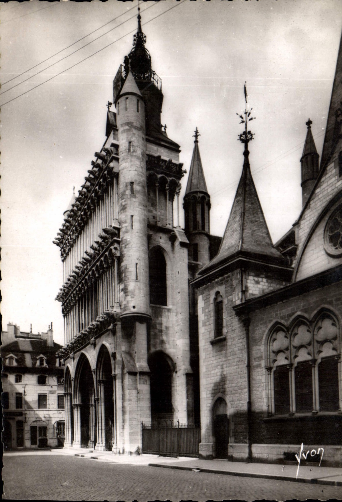 CPM Dijon Cote d'Or Eglise Notre Dame 