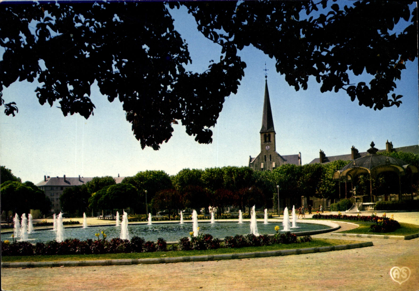 CPM Dijon Cote d'Or Place Wilson Vue d'ensemble 