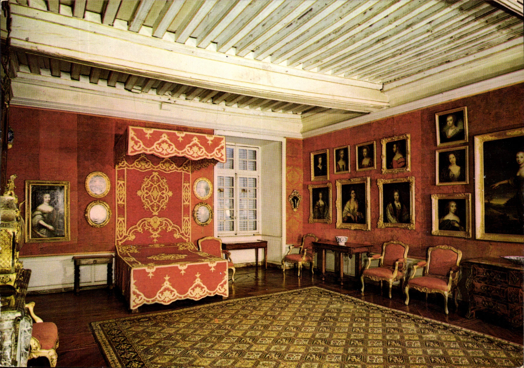 CPM Chateau de Bussy Rabutin Cote d'Or XVI XVIIe a Le Chambre du Comte