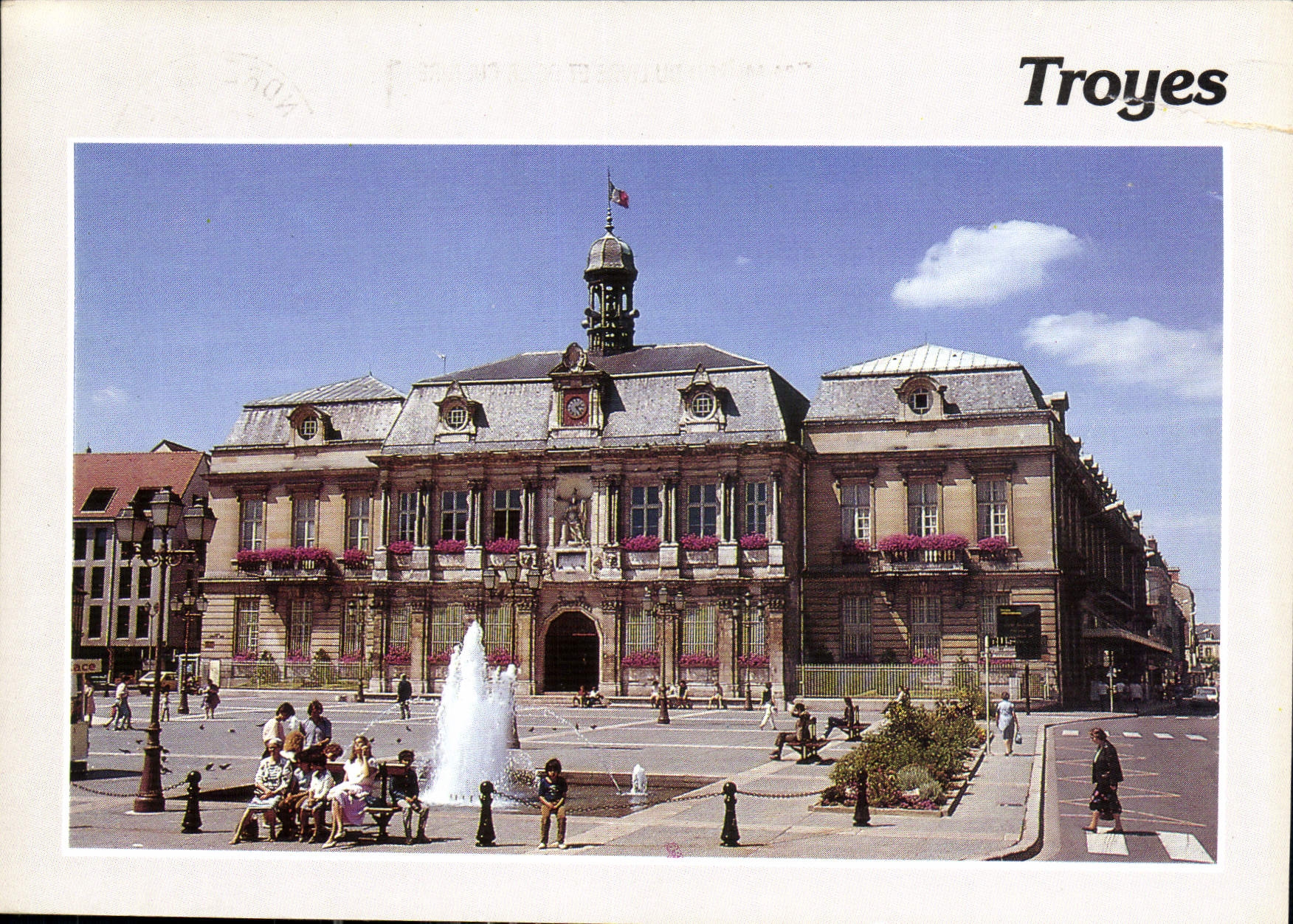 CPM Troyes Aube Place de l'Hotel de Ville 