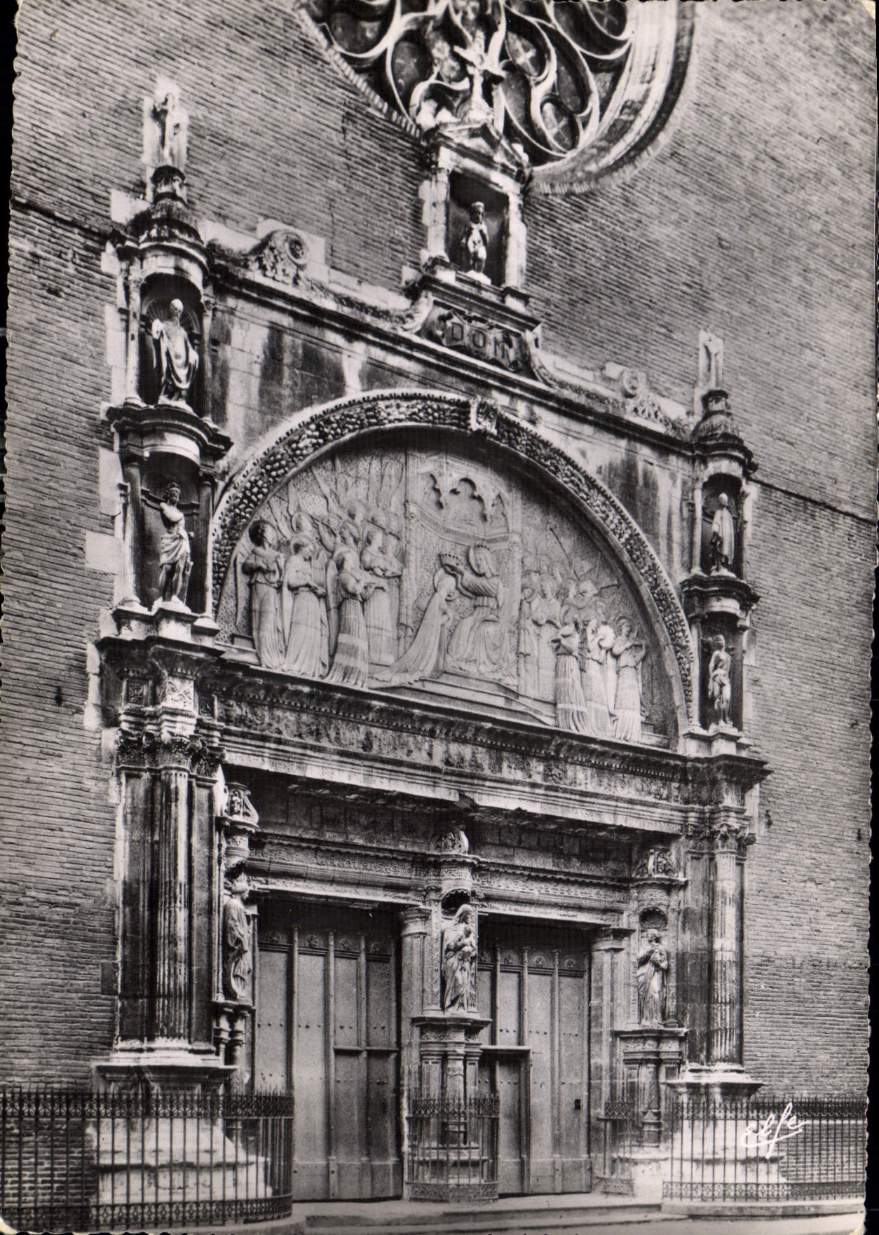 CPM L'Art Toulousain Toulouse Portail de la Dalbade 