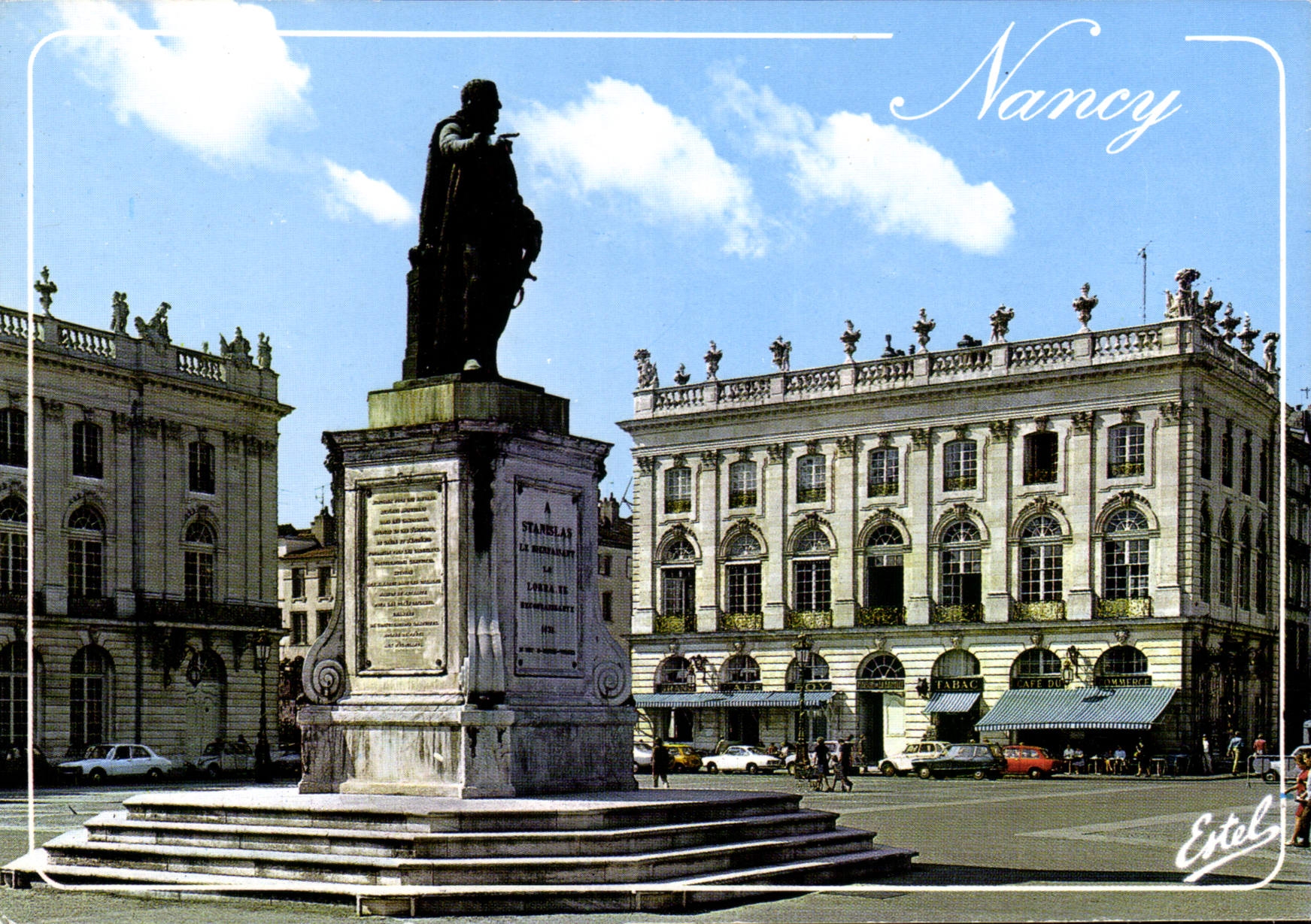 CPM Nancy Meurthe et Moselle La place Stanislas et la statue de Stanislas Leczinsky 