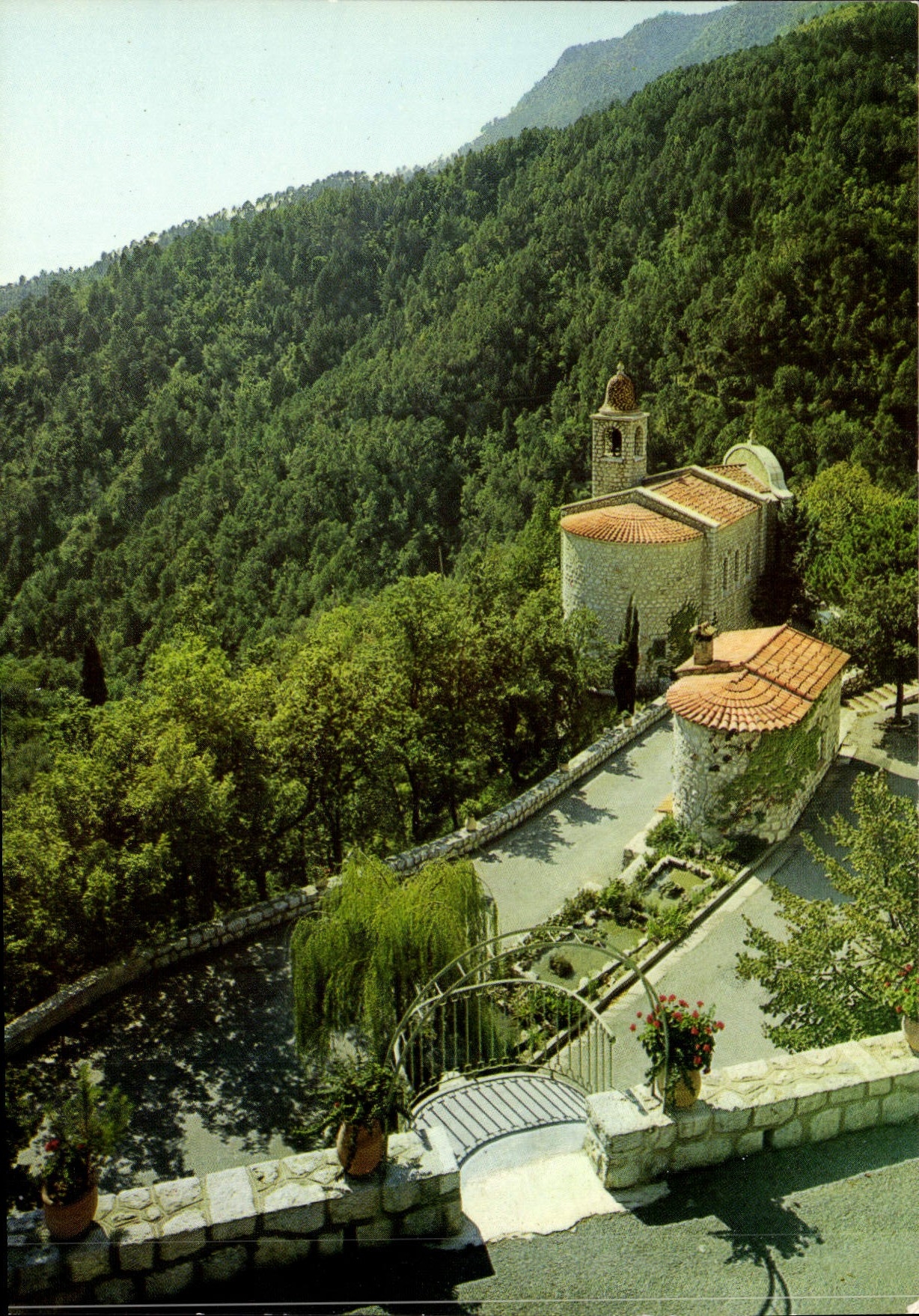 CPM Castillon Alpes Maritimes 