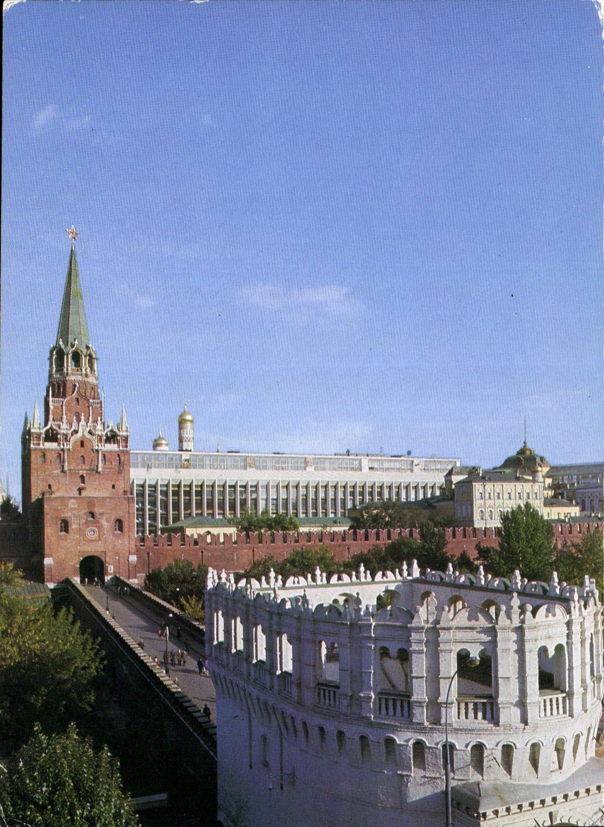 CPM Kutafia Tower on the backgroung the Troinskaya Tower
