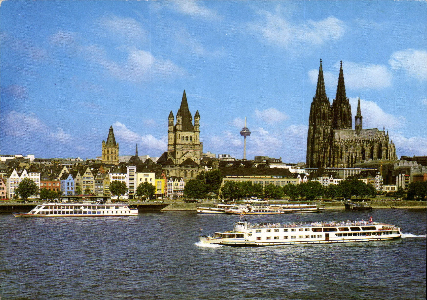 CPM Koln am Rhein Cologne la Vieille Ville avec Cathedrale