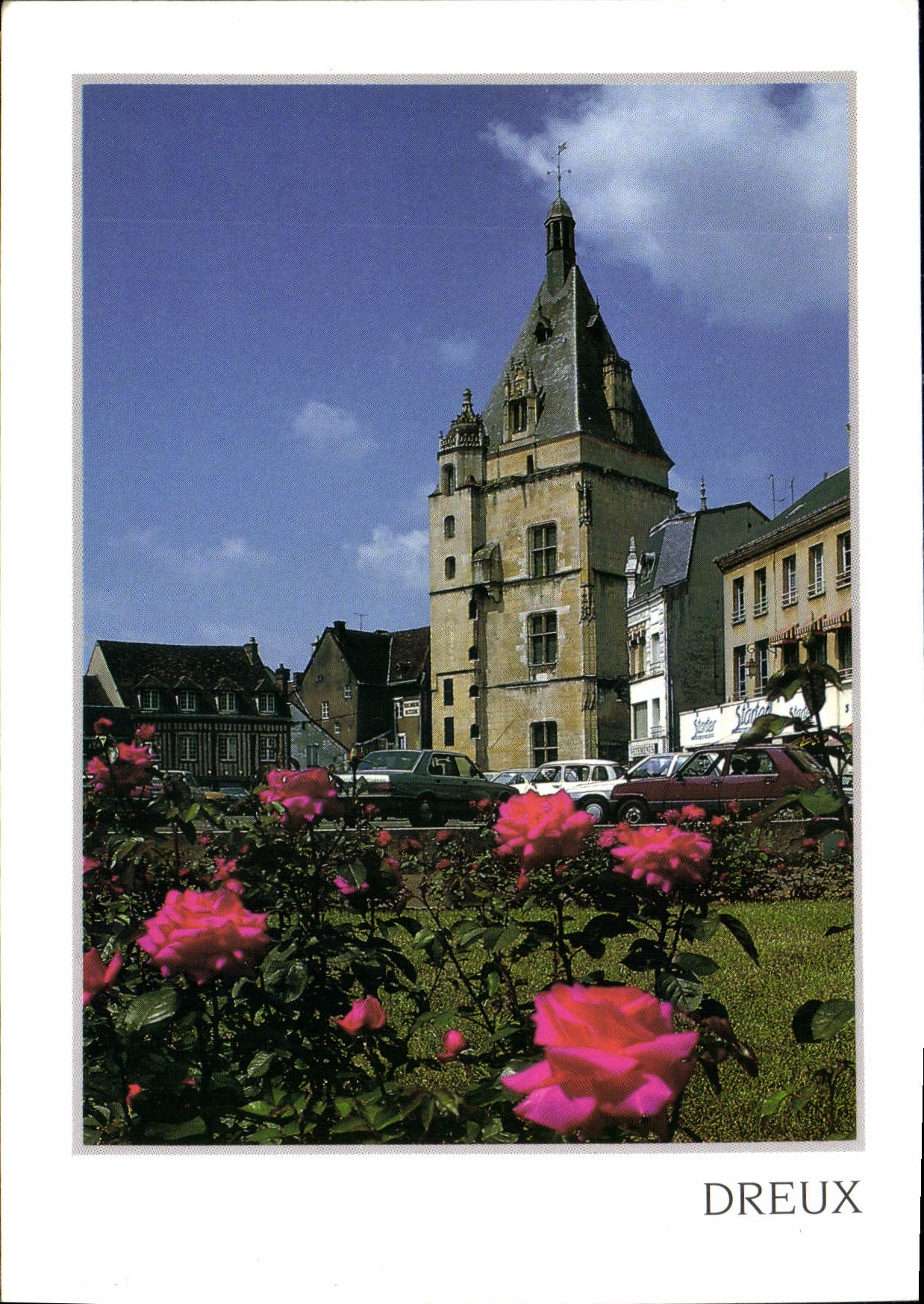 CPM Dreux E et L le Beffroi 