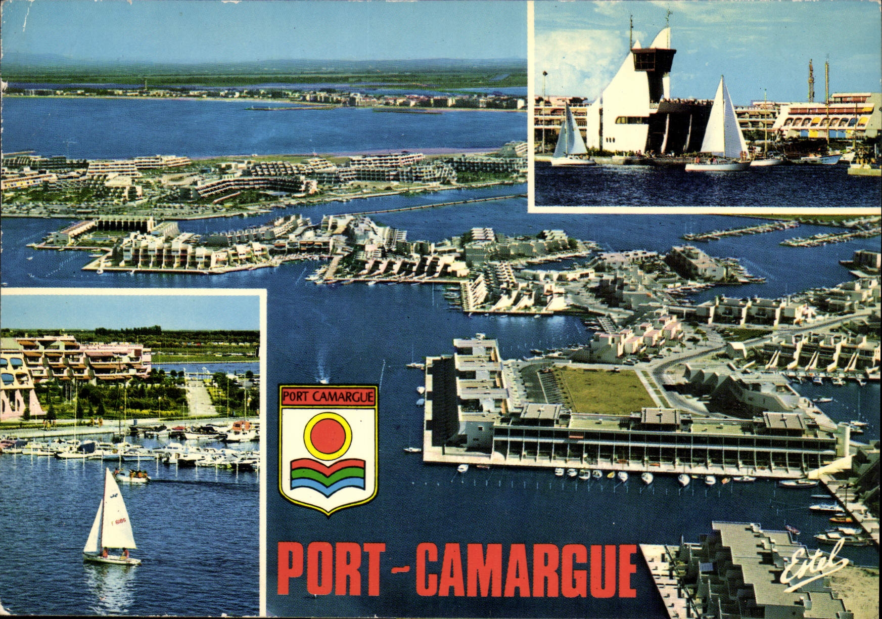 CPM La Camargue Port Camargue Gard vue generale aerienne au fond le Grau du Rol la Capitainerie le P