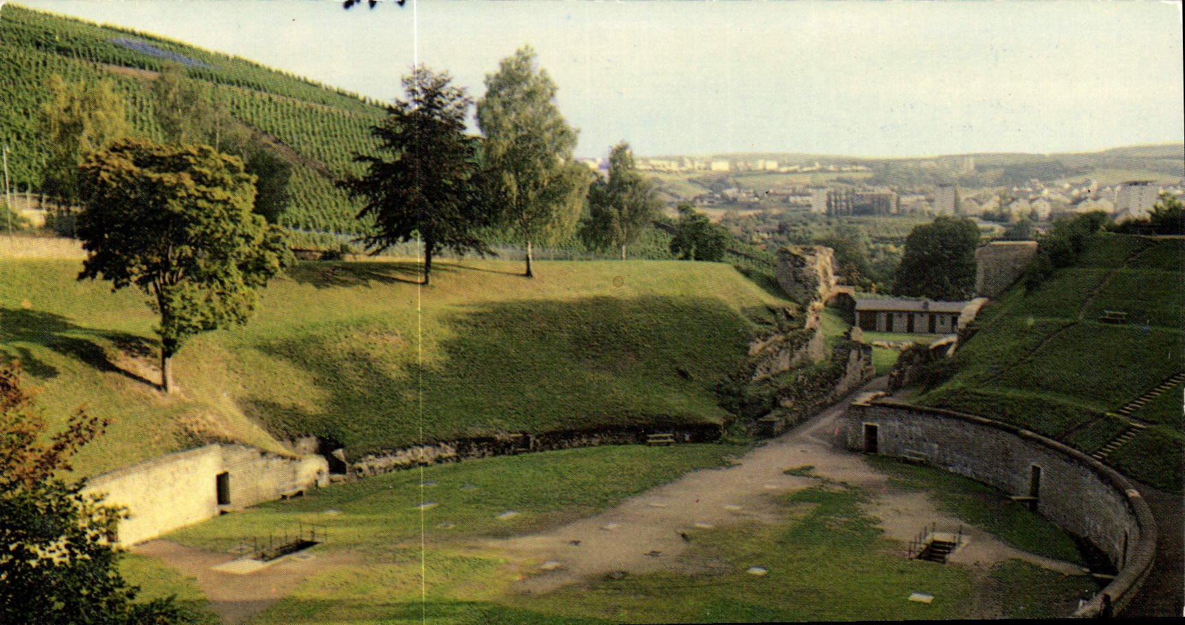 CPM Treves Triez Amphitheatre romain 