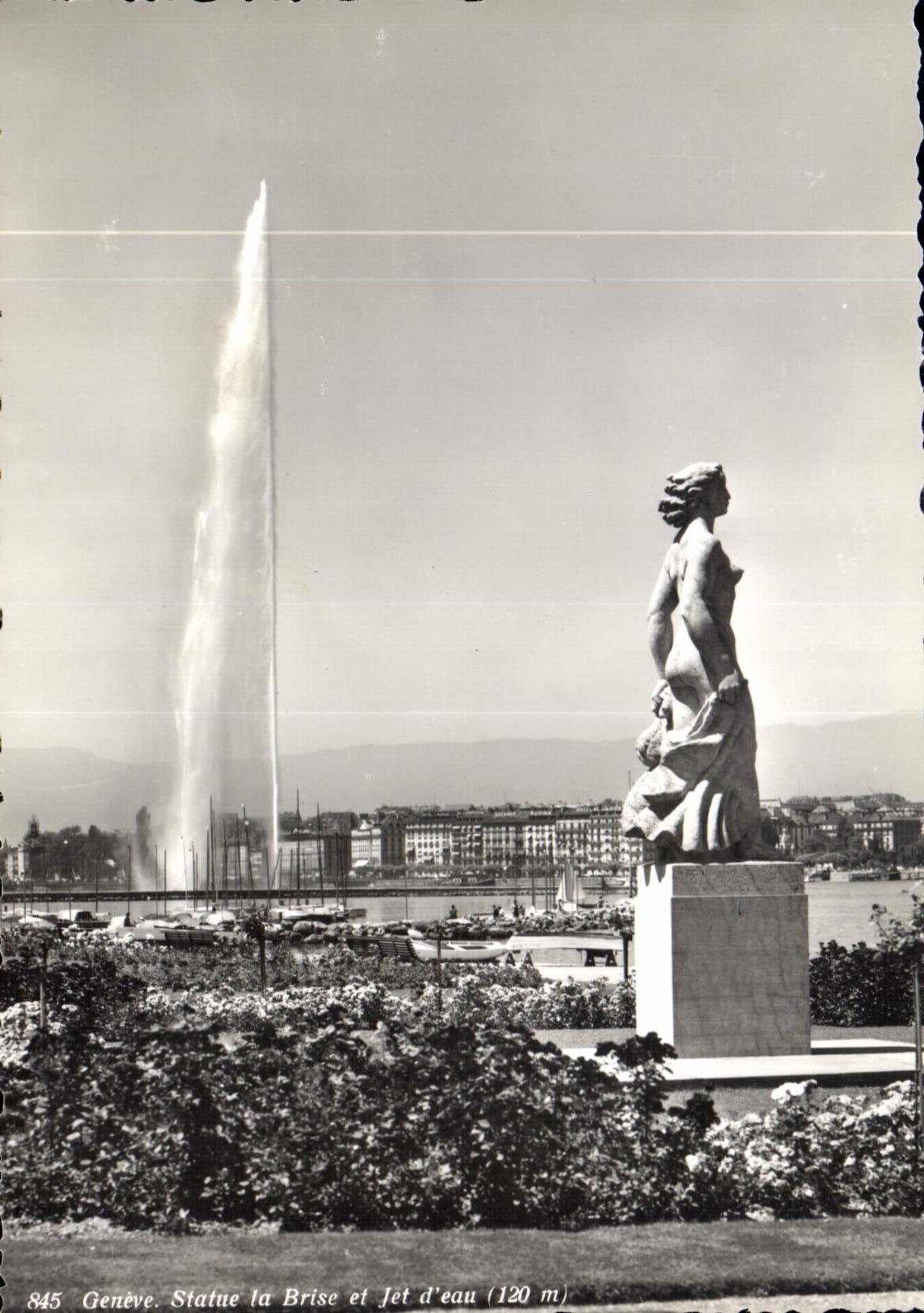CPM Geneve Statue la Brise et Jet d'eau 