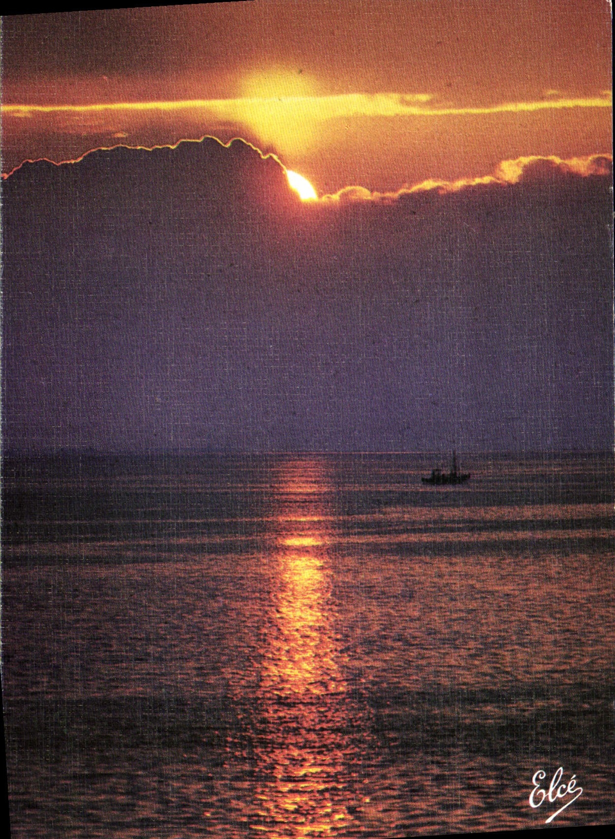 CPM Coucher de Soleil Sur la Cote Atlantique 