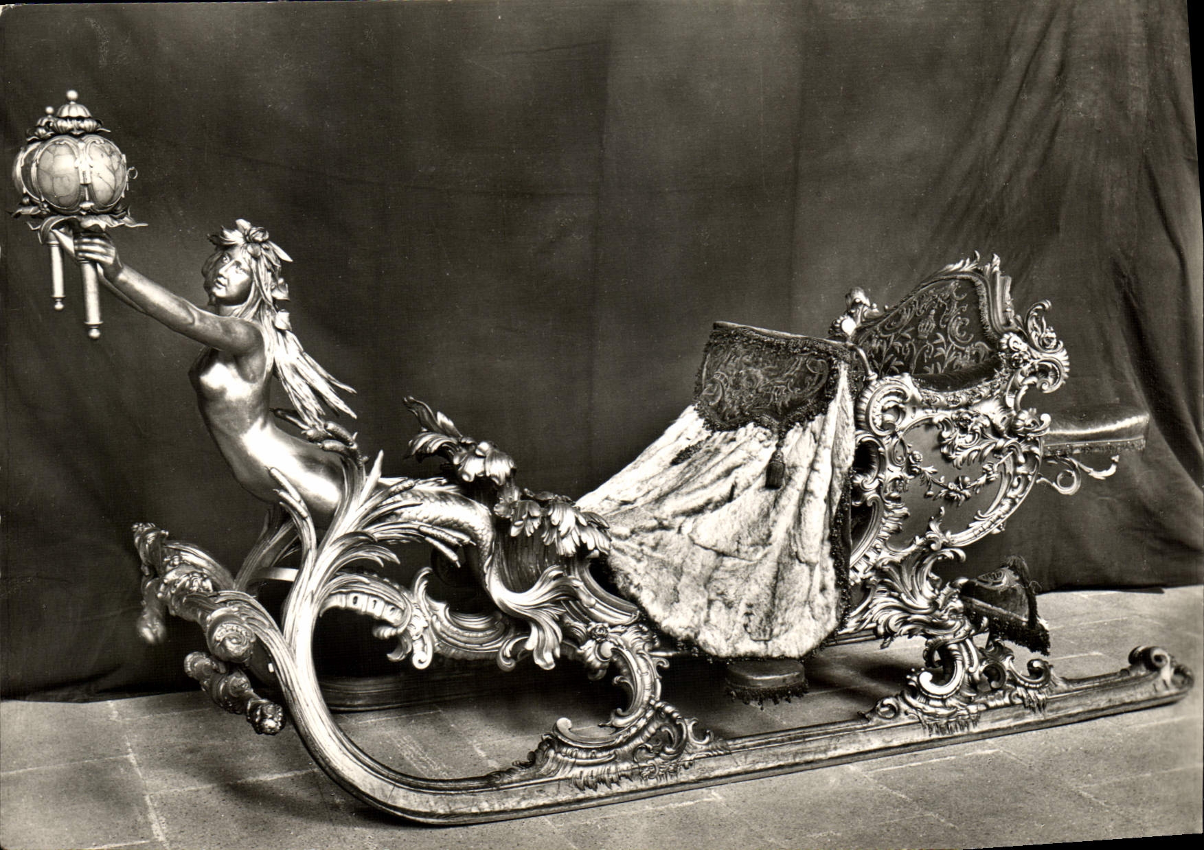 CPM Munchen Schloss Nymphenenburg Marstallmuseum Schlitten Konig Ludwig II von Bayern von Franz Seit