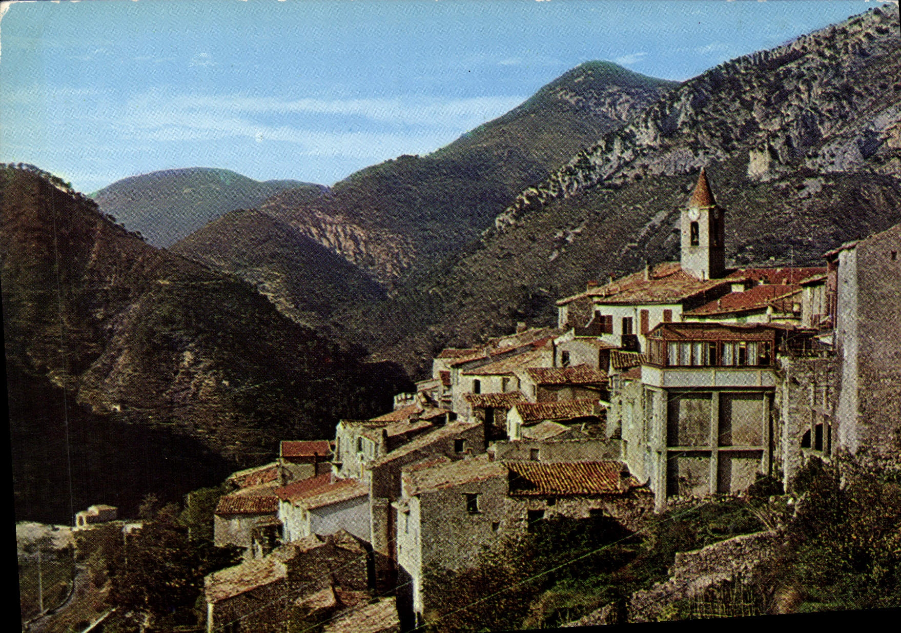 CPM La Cote d'Azur Sainte Agnes Charmant village dans l'arriare Pays Mentonnais 