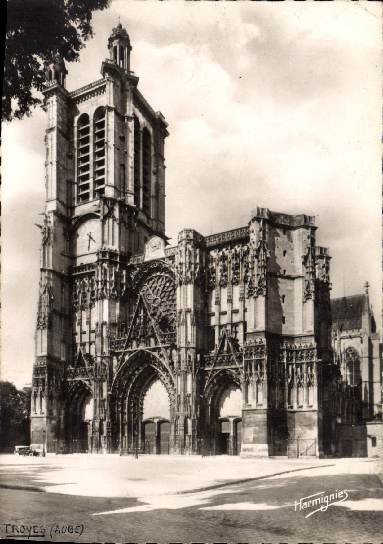 CPM Troyes Aube La Cathedrale 