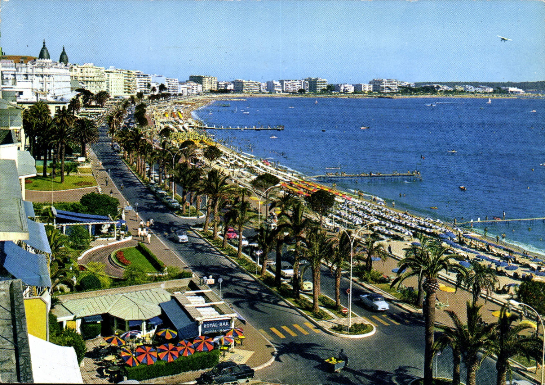 CPM La Cote d'Azur Cannes La Croisette 