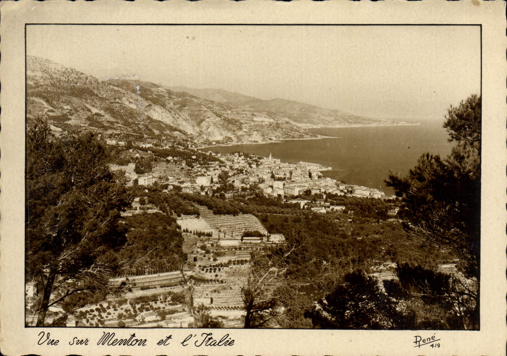 CPM Vue sur Menton et l'Italie 