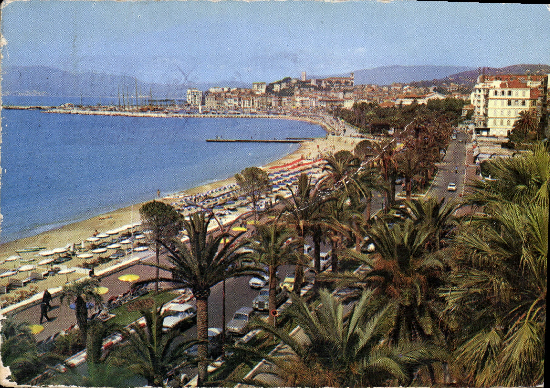 CPM La Cote d'Azur Cannes La Croisette et le Suquet 
