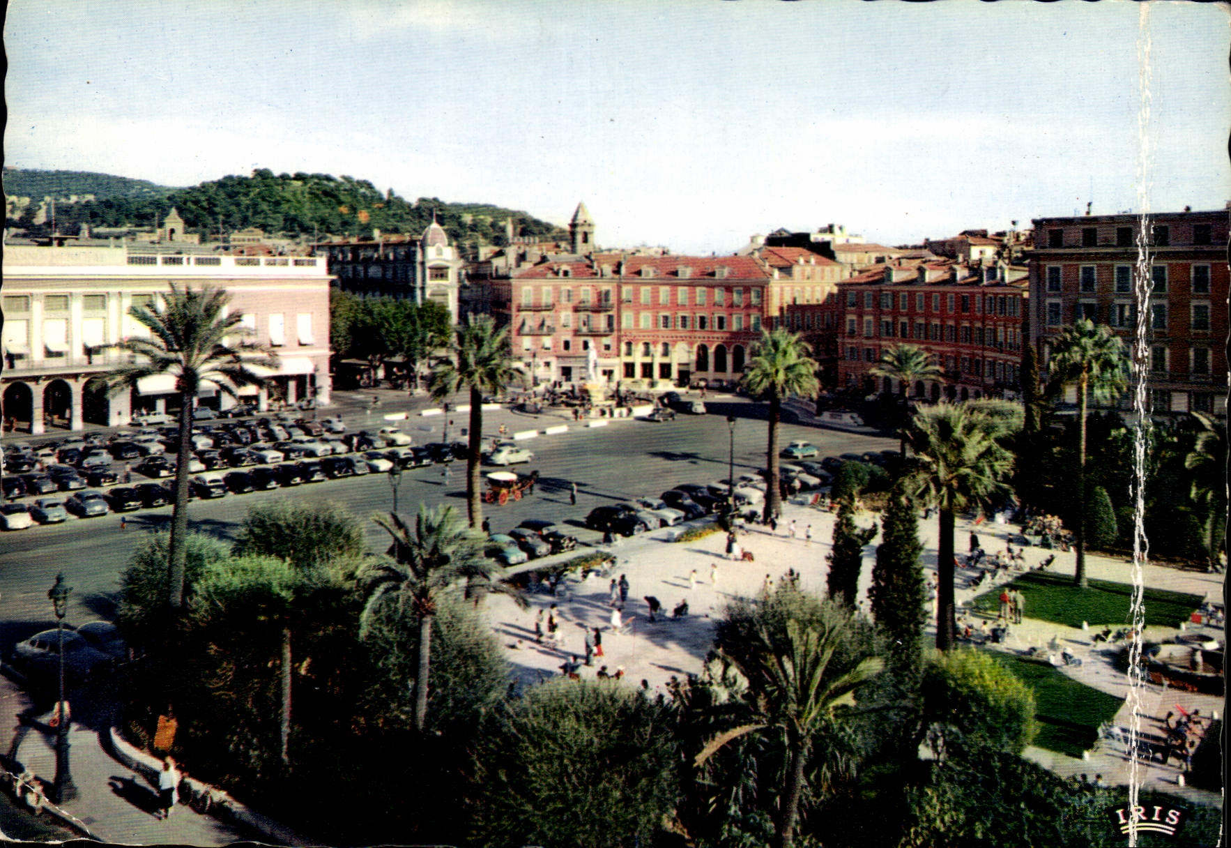 CPM Reflets de la Cote d'Azur Nice Vue d'Ensemble de la Place Massena