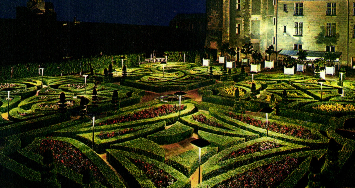 CPM Les Chateaux de la Loire Villandry Indre et Loire le Chateau et les Jardins Renaissance