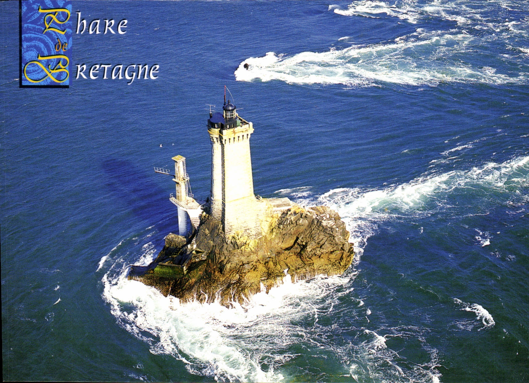 CPM A L'Extremite de la Bretagne la Pointe du Raz le Phare de la Vieille