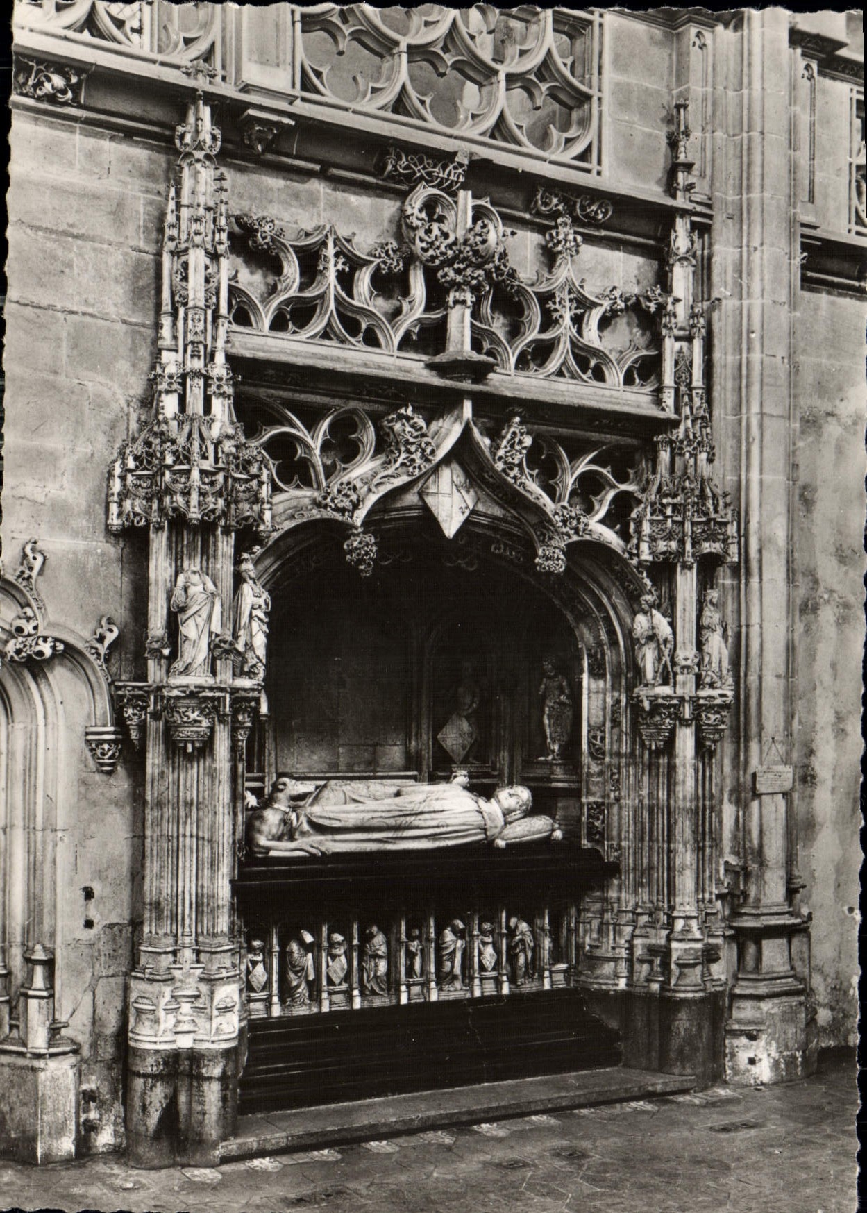CPM Eglise de Brou Ain Tombeau de Marguerite de Bourbon 