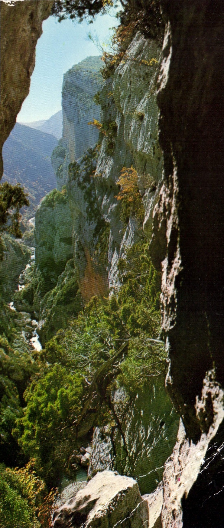 CPM Paysages de France Gorges du Verdon Var Alpes de Haute Provence un des sites les plus grandioses