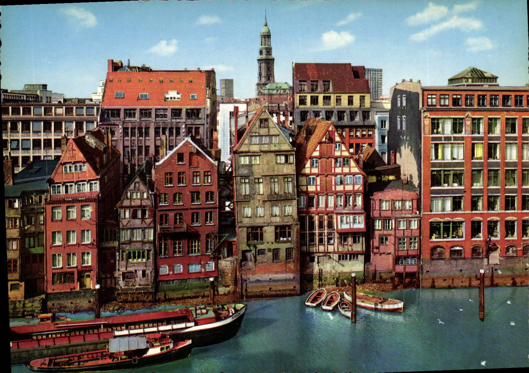 CPM Romantisches Hamburg the ancient houses on the old city's waterways are part of medieval history