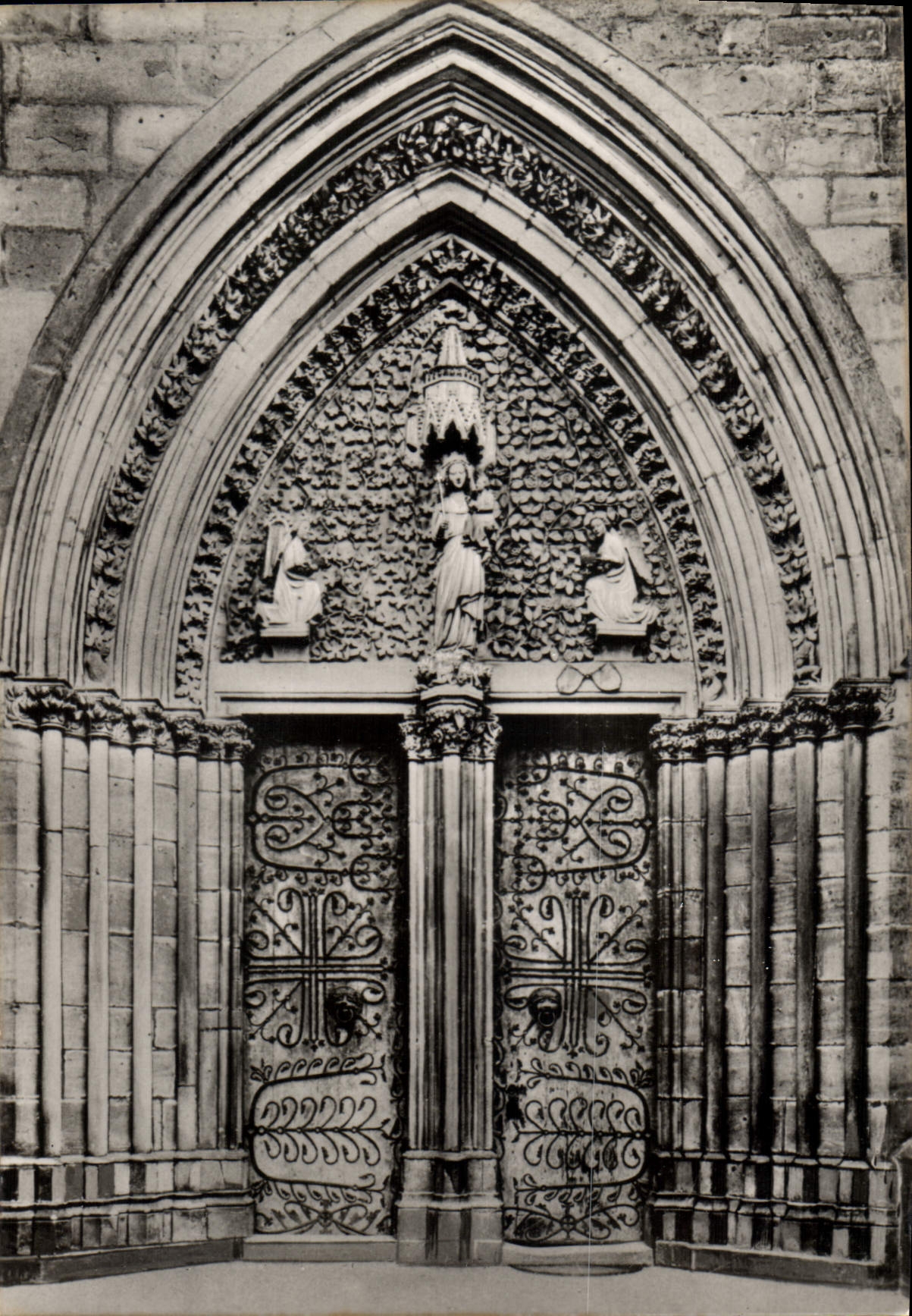 CPM Marburg Lahn Portail des Elisabeth kirche