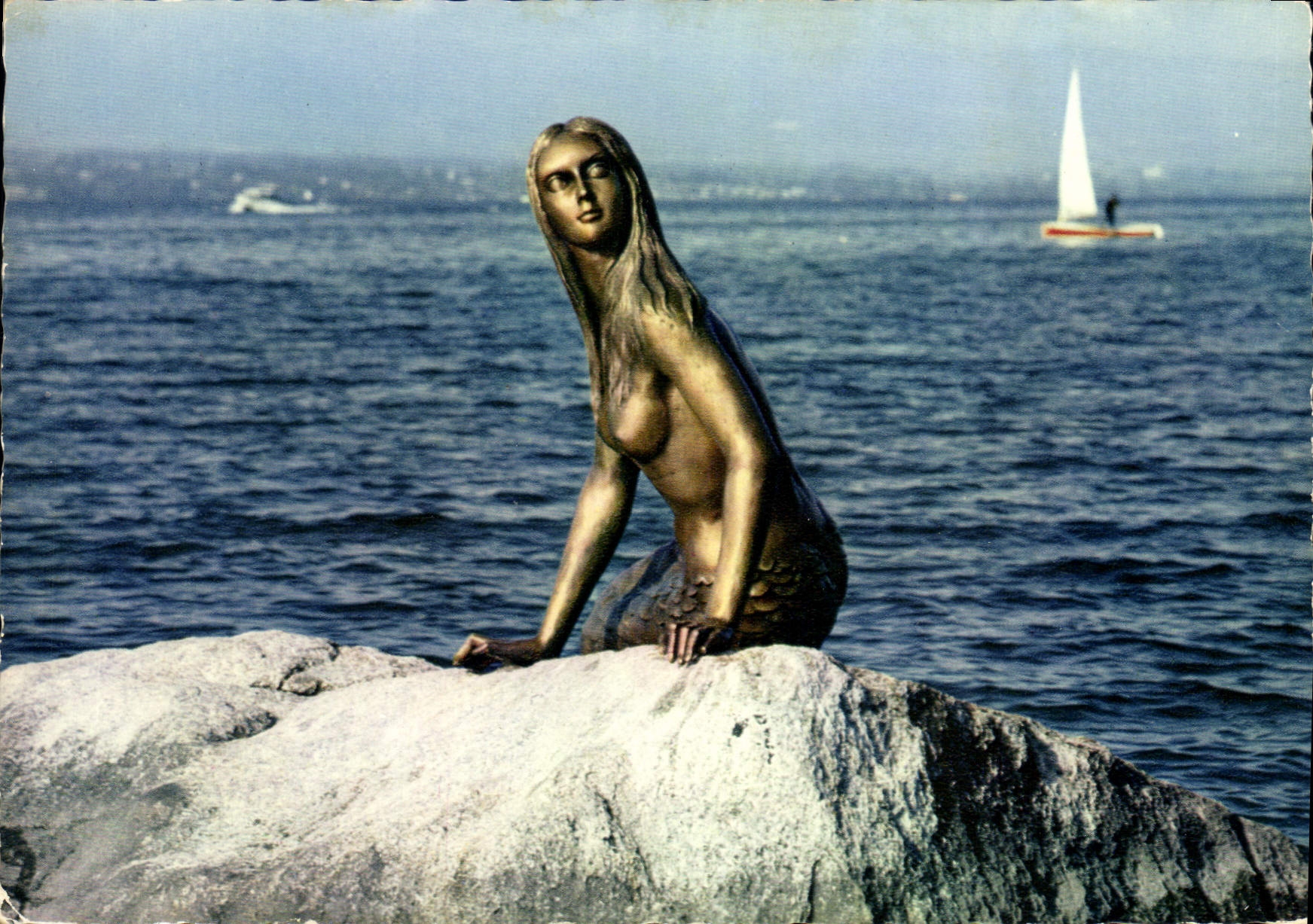 CPM Geneve Collonges Bellerive La Sirene du Leman Bronze de Natacha de Senger 