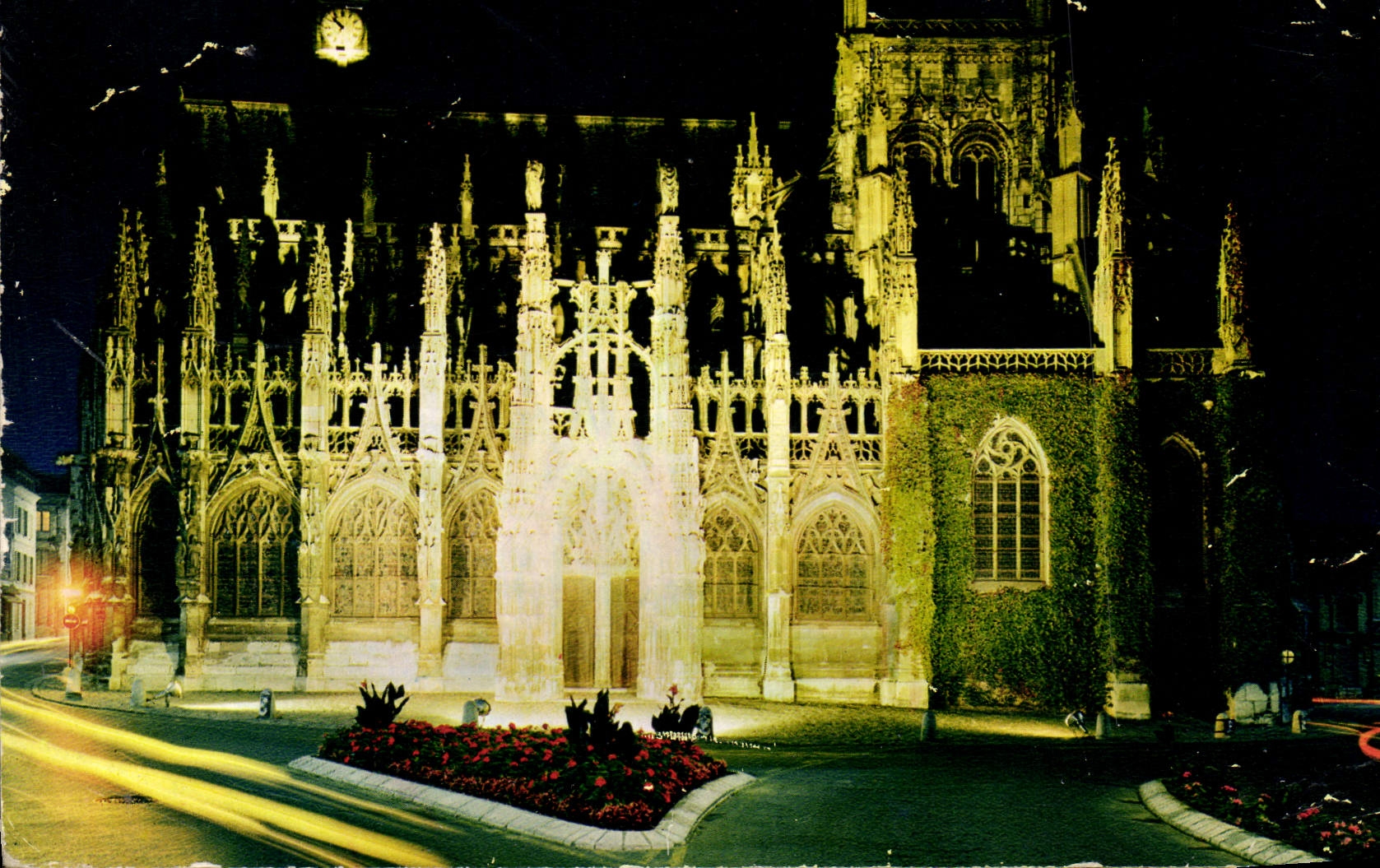 CPM Louviers Eure L'Eglise Notre Dame illuminee 