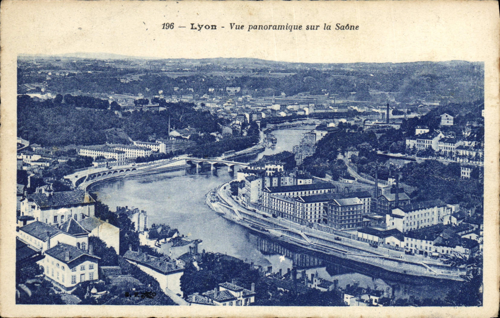 CPA Lyon Vue panoramique sur la saone 