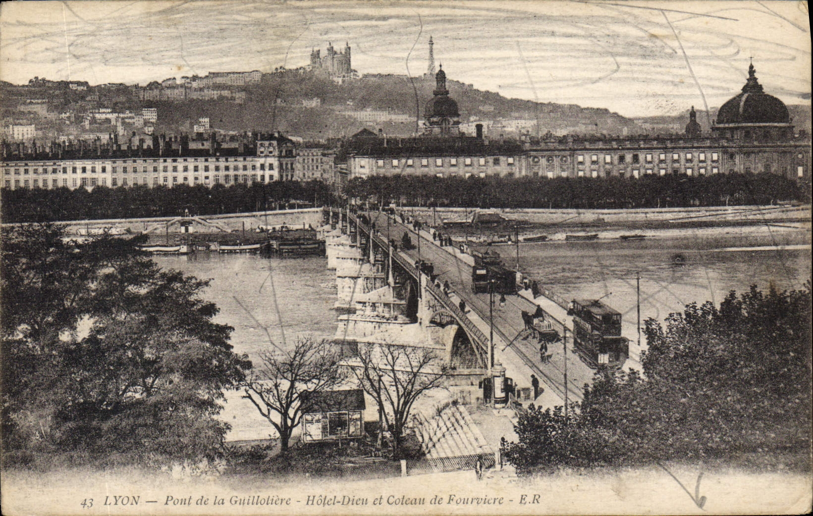CPA Lyon Pont de la Guillotiere Hotel Dieu et Coteau de Fourviere 
