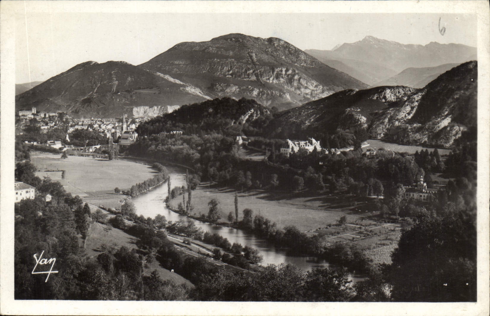 CPA Lourdes le Pic du Jer 