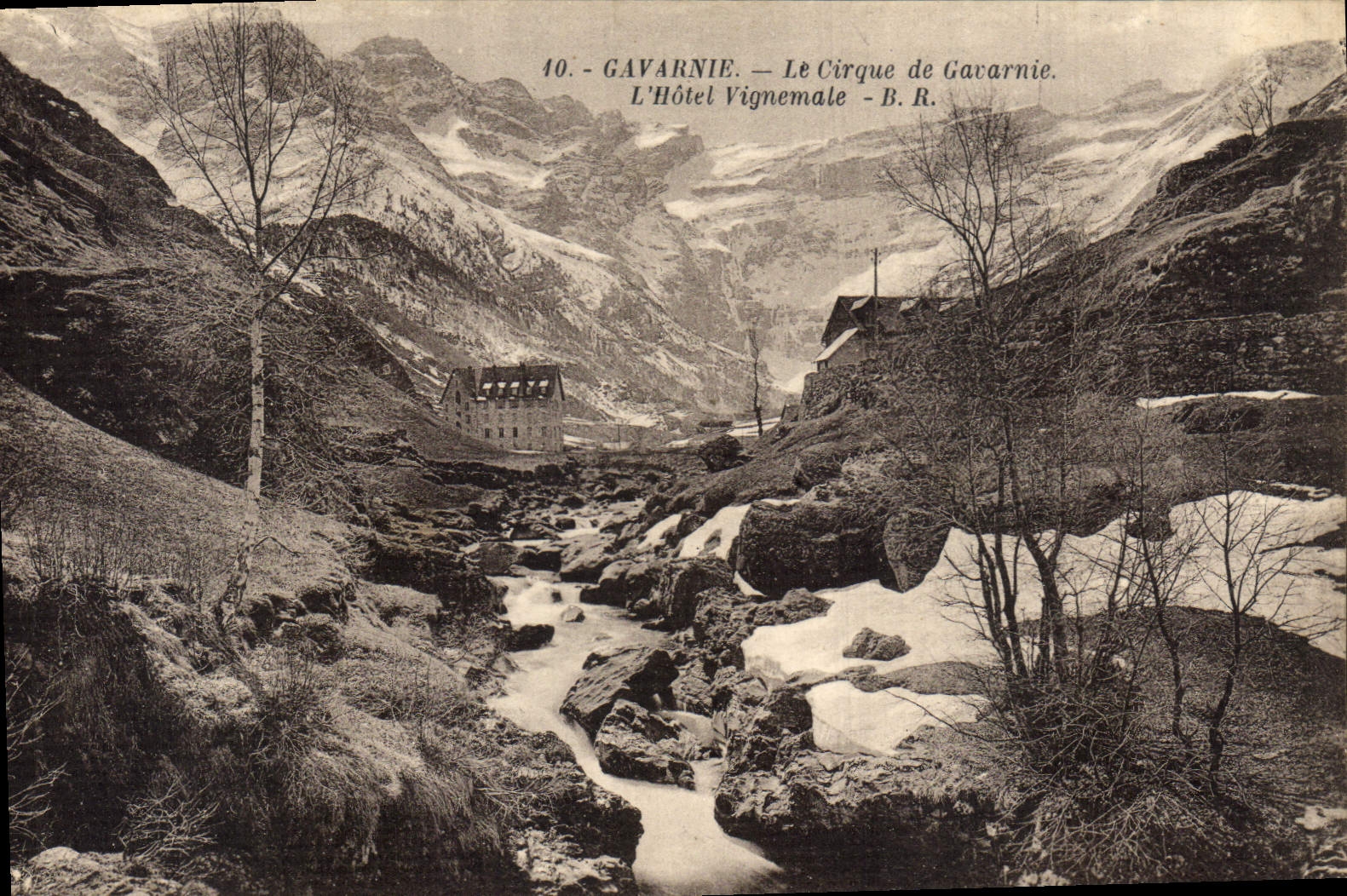 CPA Gavarnie le Cirque de Gavarnie L'Hotel Vignemale 