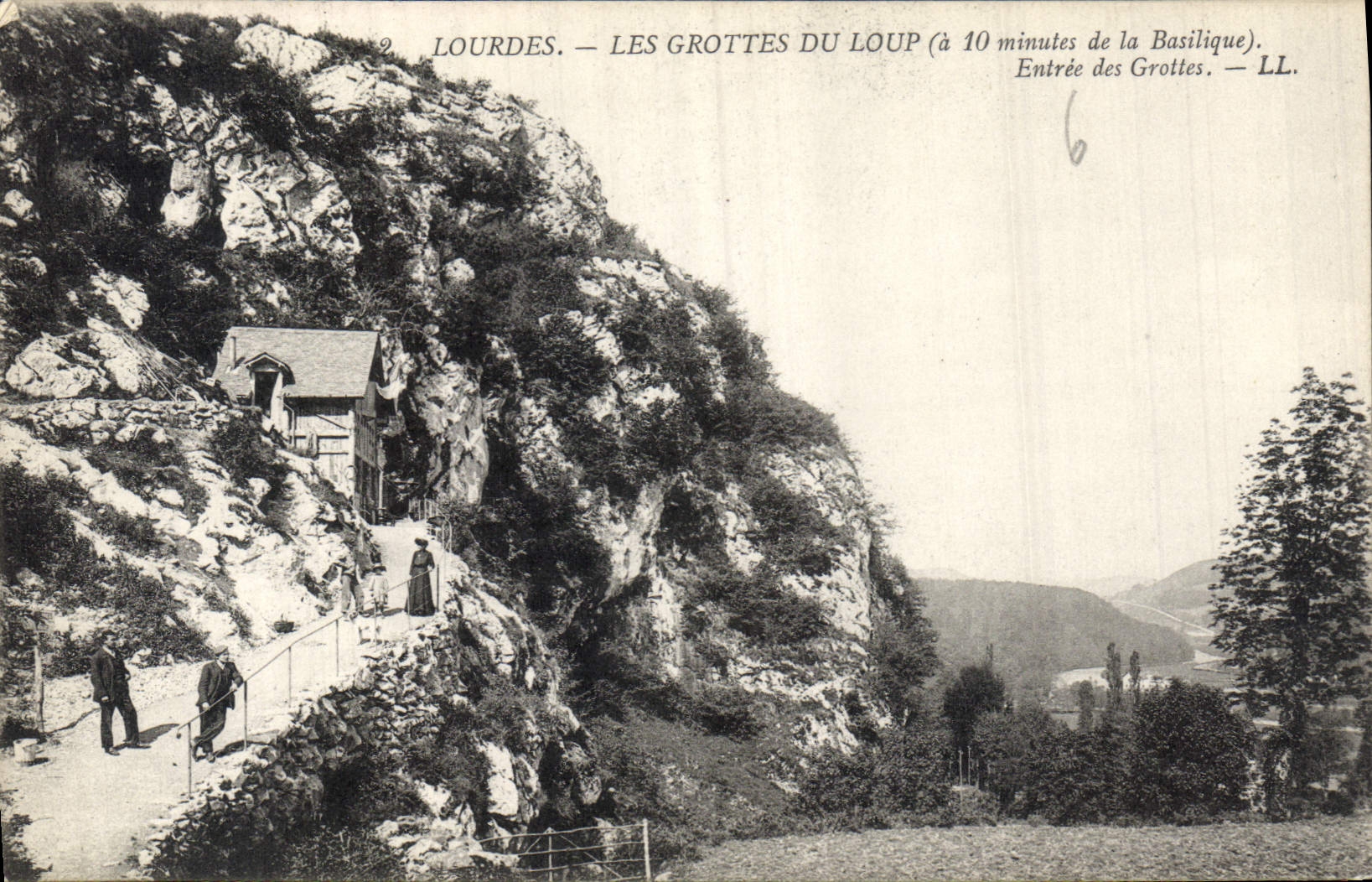 CPA Lourdes Les Grottes du Loup 