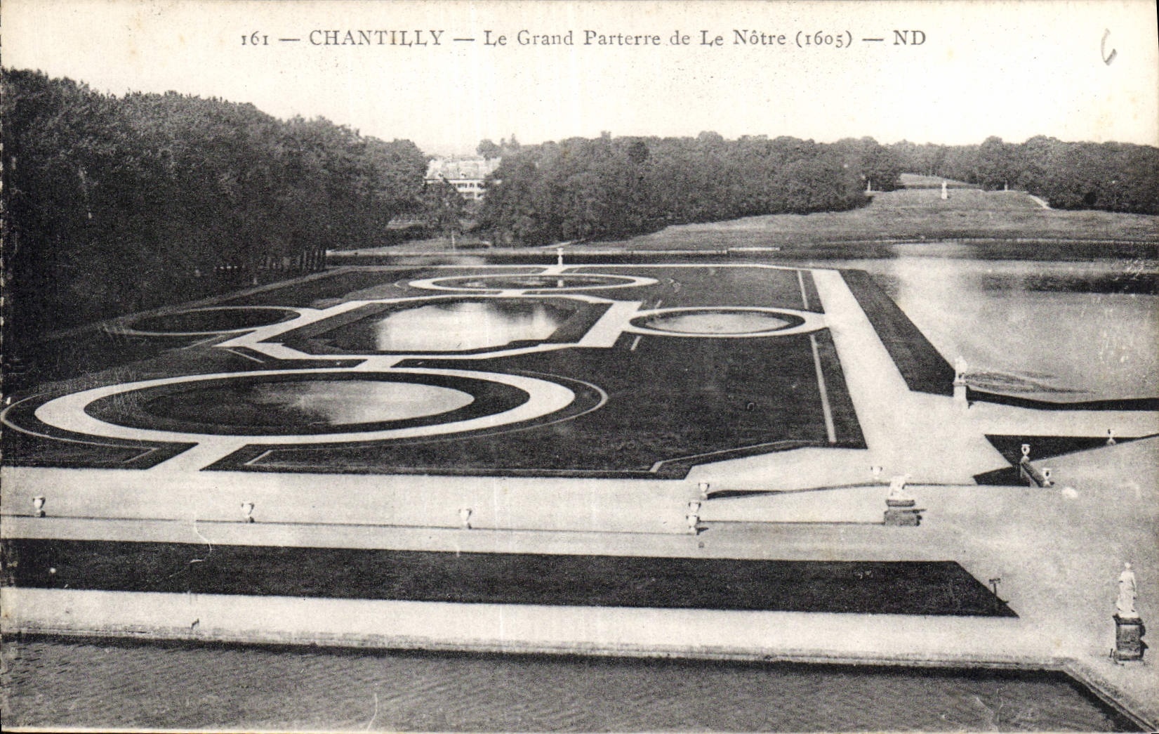 CPA Chantilly Le Grand Parterre de Le Notre 