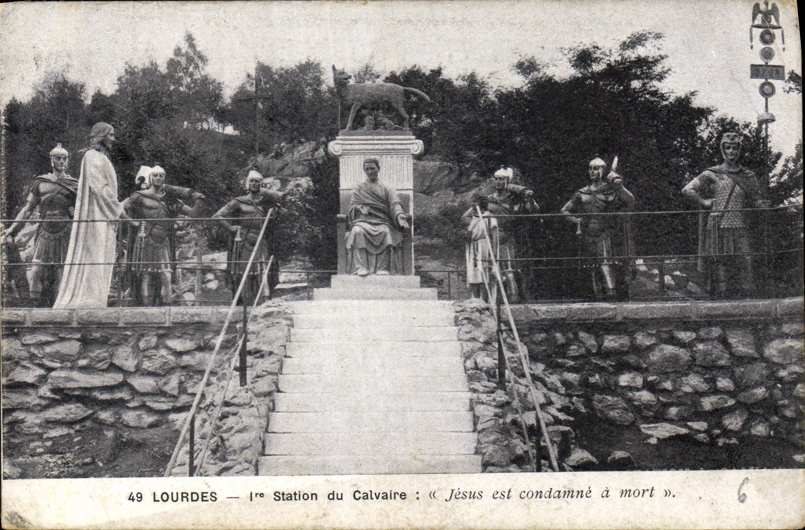 CPA Lourdes Station du Calvaire Jesus est condamne a mort 