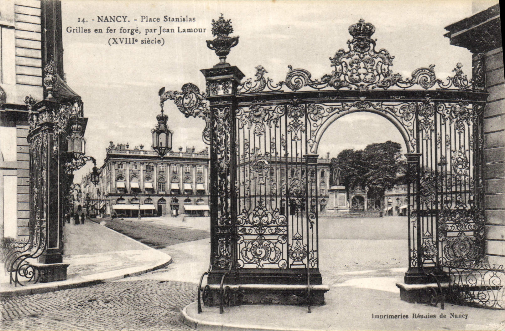 CPA Nancy Place Stanislas Grilles en fer forge par Jean Lamour
