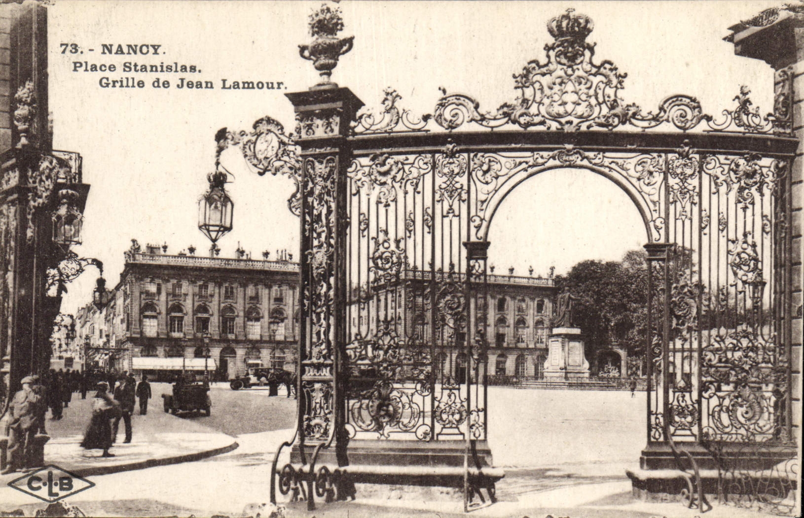 CPA Nancy Place stanislas Grille de Jean Lamour