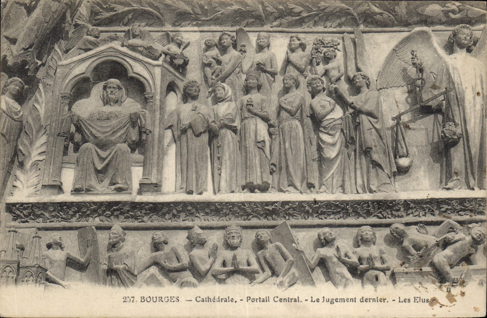 CPA Bourges Cathedrale Portail Central Le Jugement dernier Les elus