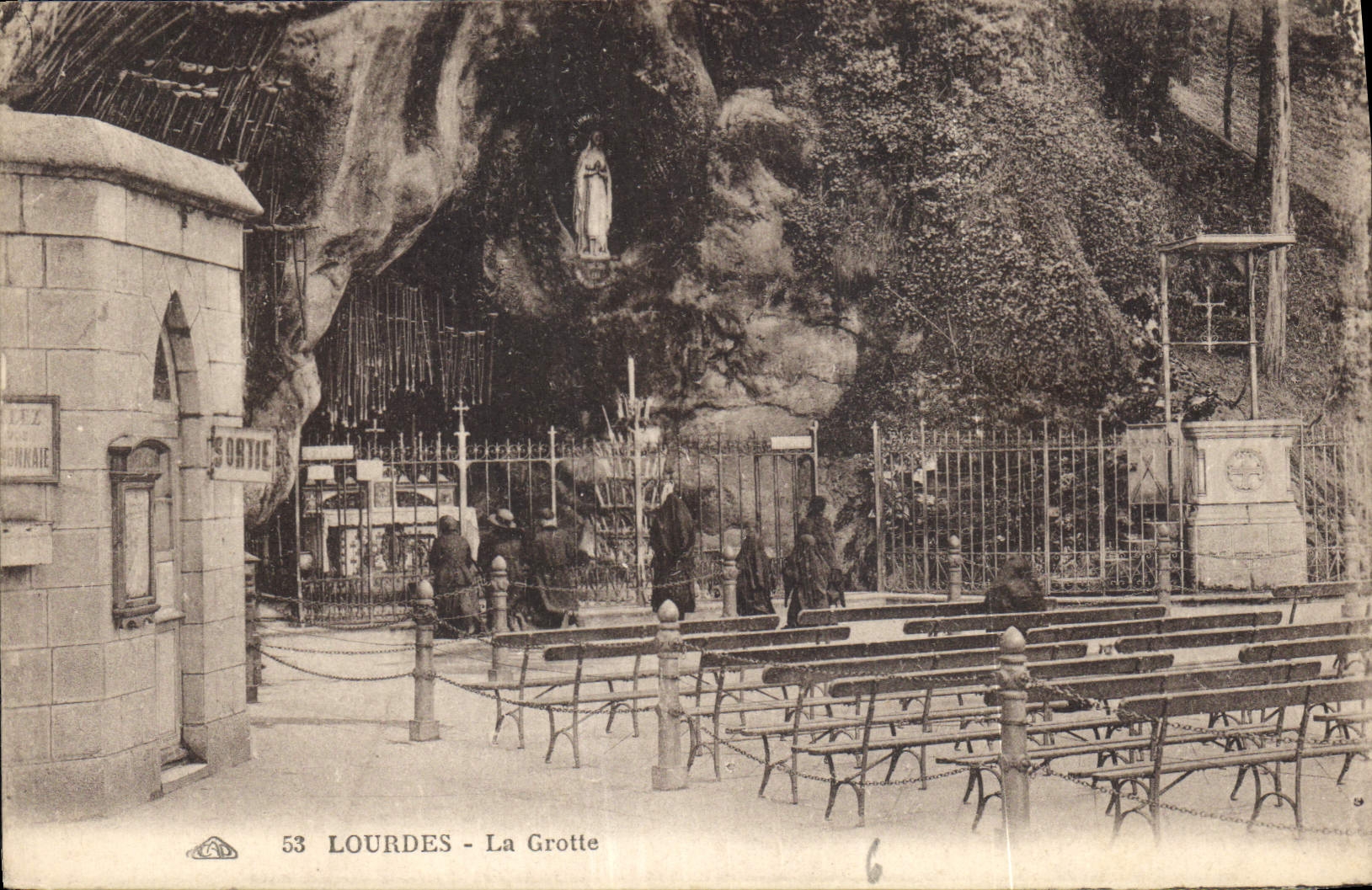 CPA Lourdes La Grotte 