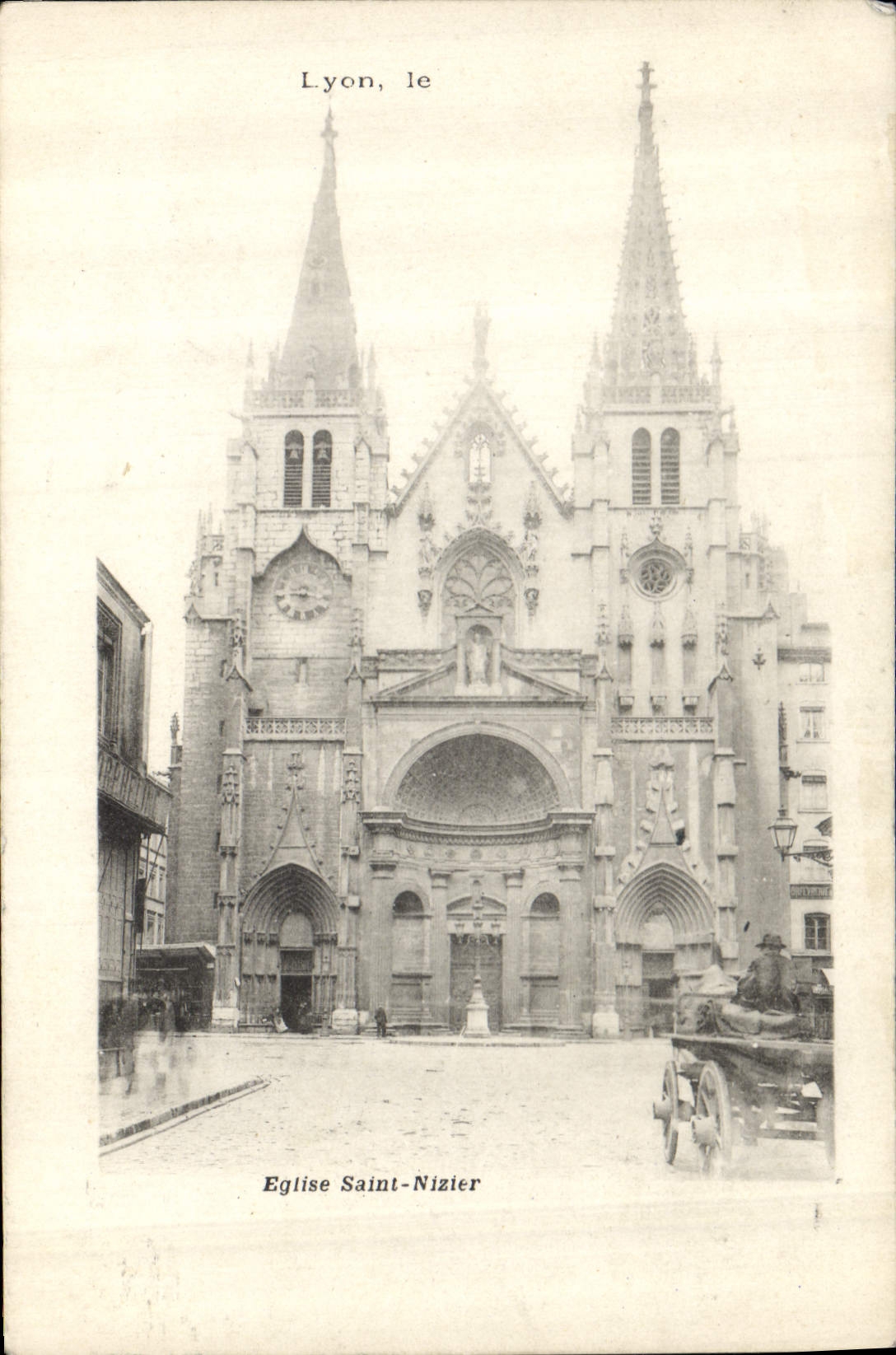 CPA Lyon Le Eglise Saint Nizier 
