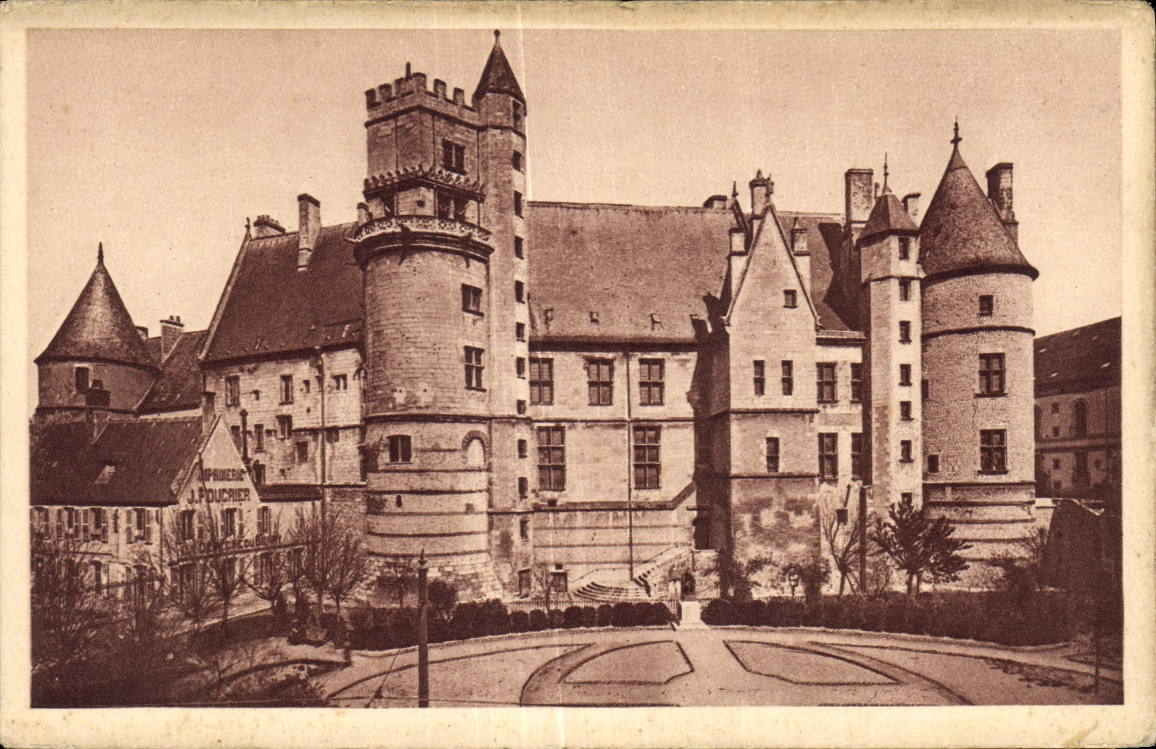 CPA Bourges Le Palais Jacques Coeur 