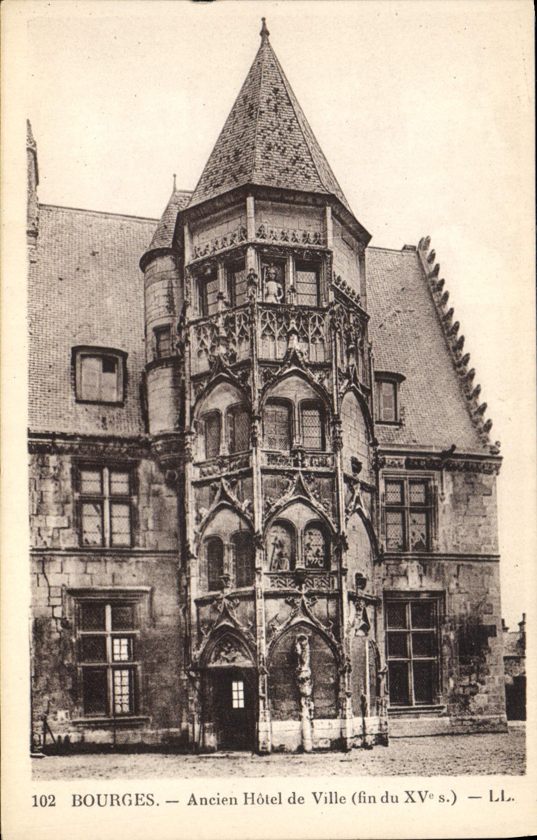 CPA Bourges Ancien Hotel de Ville 
