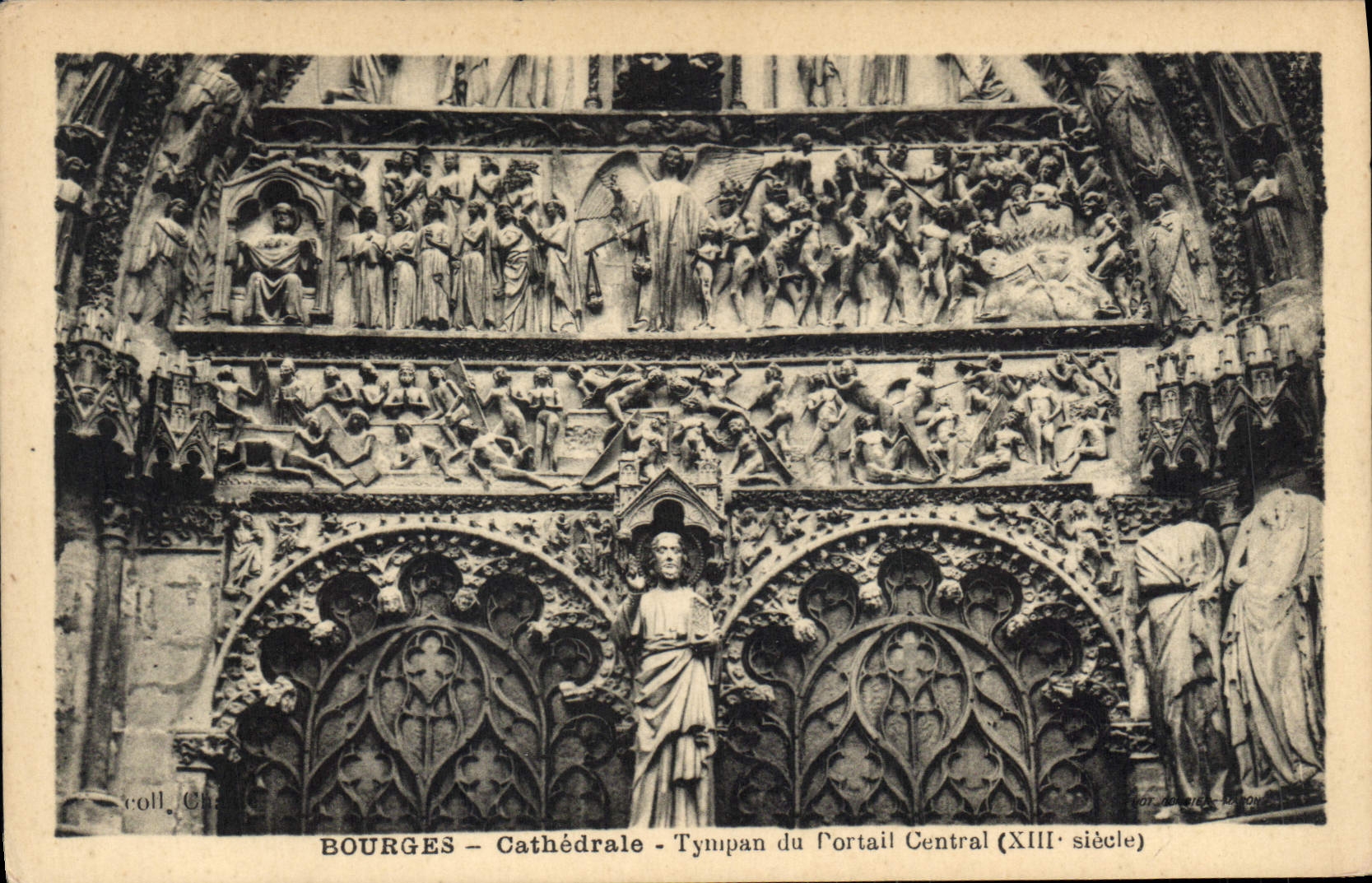 CPA Bourges Cathedrale Tympan du Central 